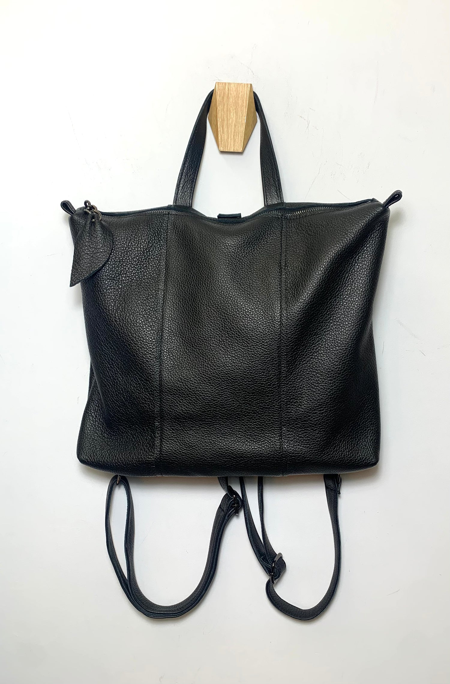 The Midi backpack
