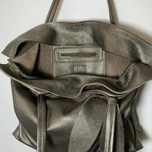 Load image into Gallery viewer, FIORE shopper
