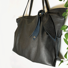 Load image into Gallery viewer, FIORE shopper
