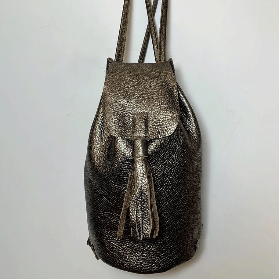MARY MIDI backpack with flap
