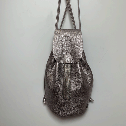 MARY MIDI backpack with flap