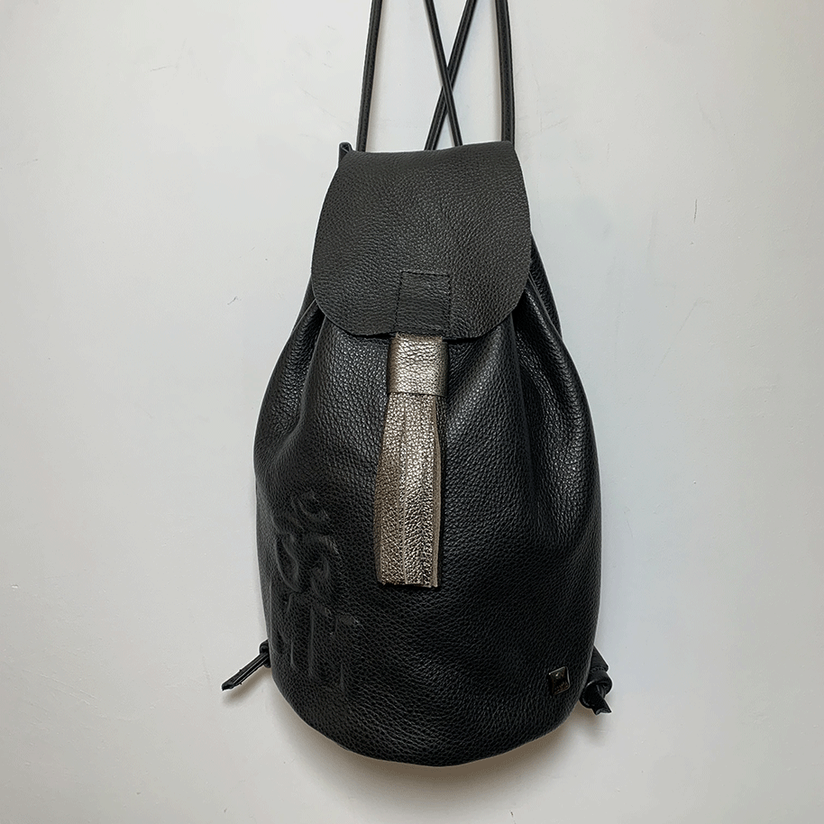 MARY MIDI backpack with flap