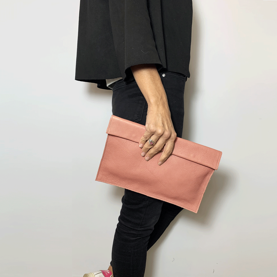 ANNA Bronze Clutch 