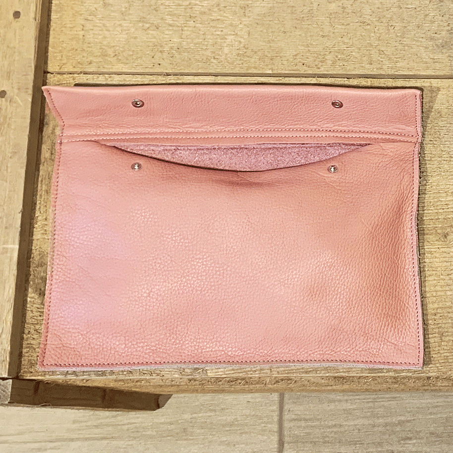 ANNA Black Clutch 