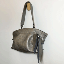 Load image into Gallery viewer, FIORE MIDI SERIE L pochette con tracolla

