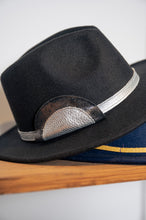 Carica l&#39;immagine nel visualizzatore di Gallery, Cappello falda larga
