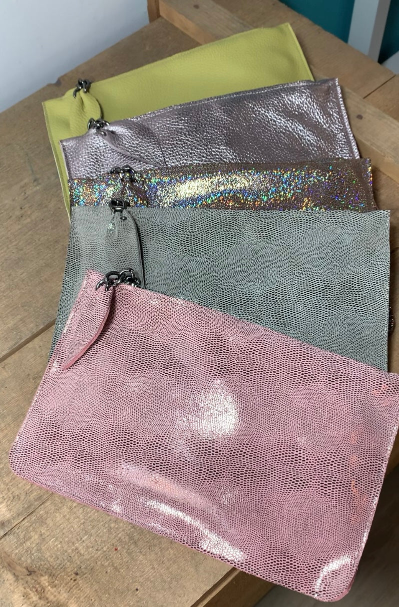 ILA Pochette S con tracolla
