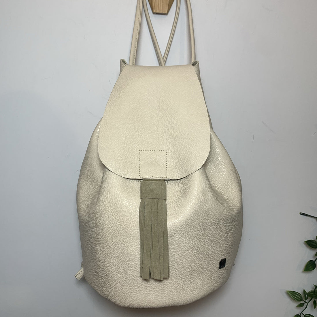 MARY MAXI backpack with flap