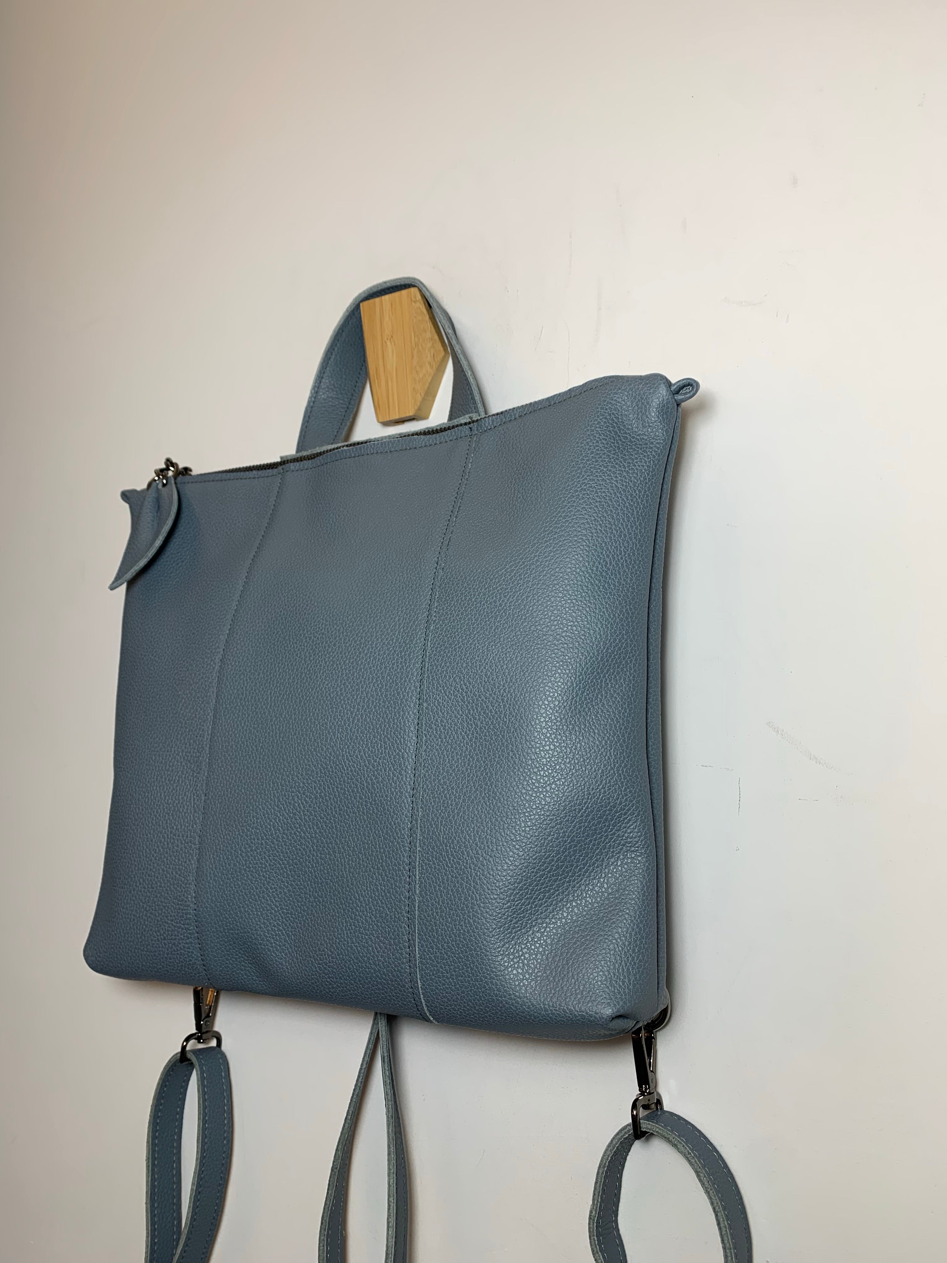 The Midi backpack