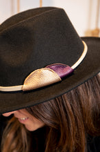 Carica l&#39;immagine nel visualizzatore di Gallery, Cappello falda larga
