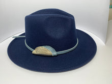 Carica l&#39;immagine nel visualizzatore di Gallery, Cappello falda larga
