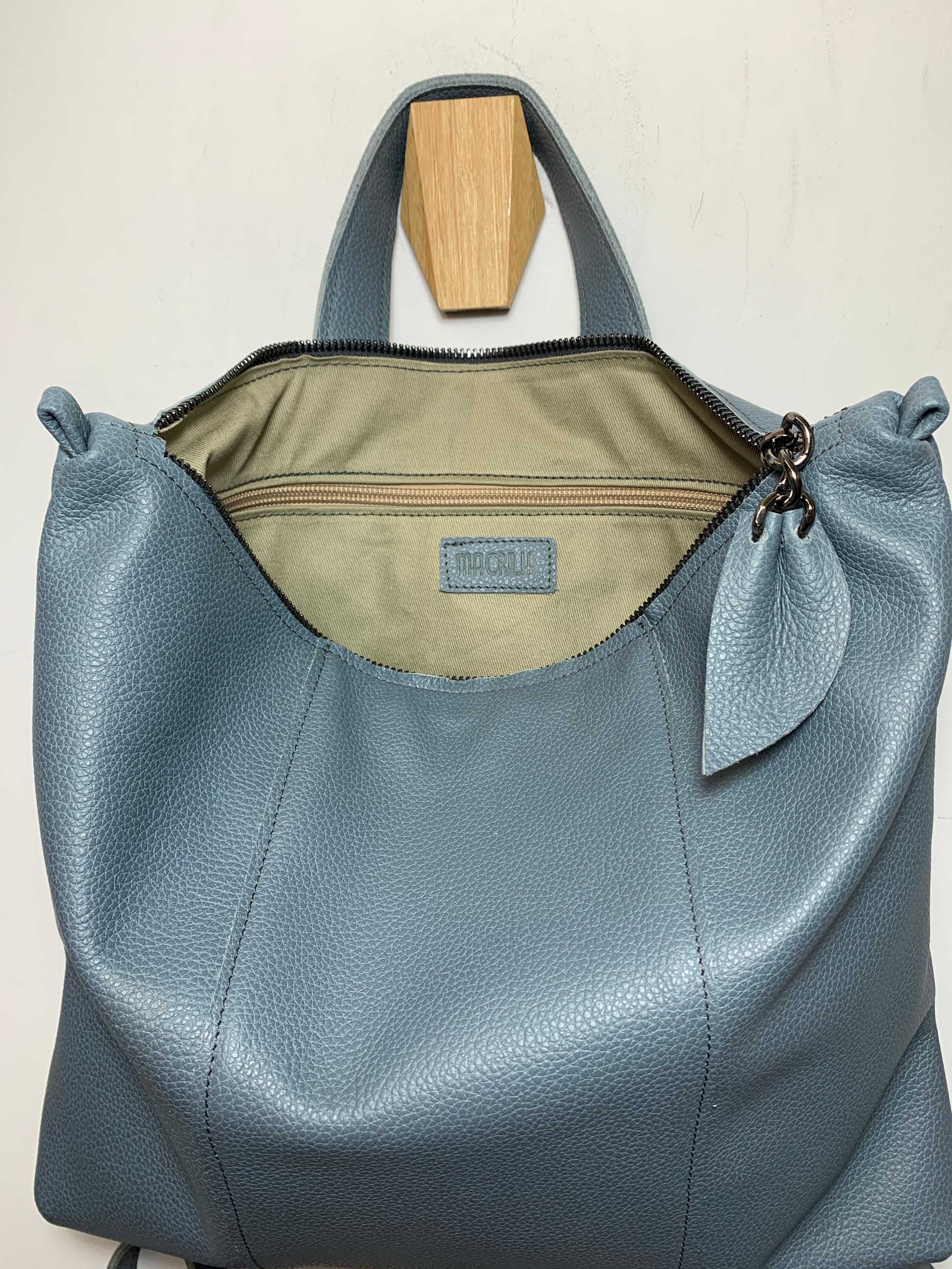 The Midi backpack