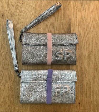 Travel makeup bag